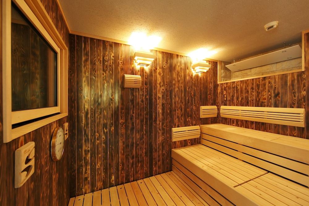 Dormy Inn Каґошіма Екстер'єр фото